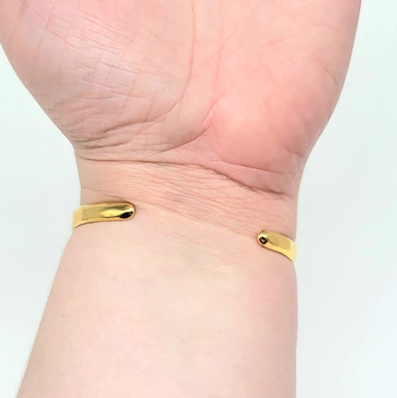 Alexis Bittar Pink Lucite Gardenia Flower + Swarovski Crystal Gold Cuff Bracelet - Picture 11 of 13